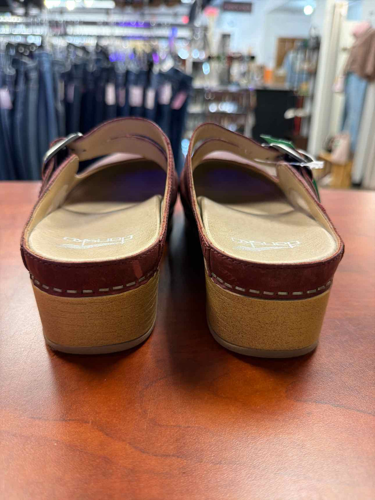 Dansko Britney Mule Clog Style Waxy Burnished Red Wine Leather Size 38