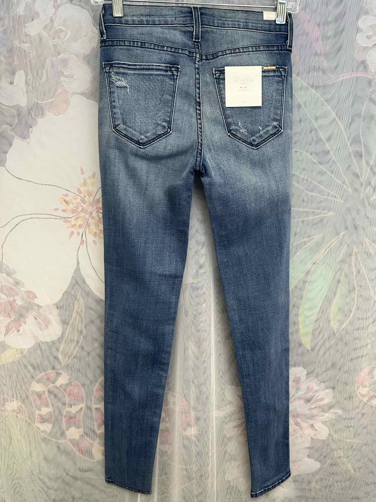 KanCan NEW NWT Premier Distressed Skinny Light Wash Size 25 Denim Jeans