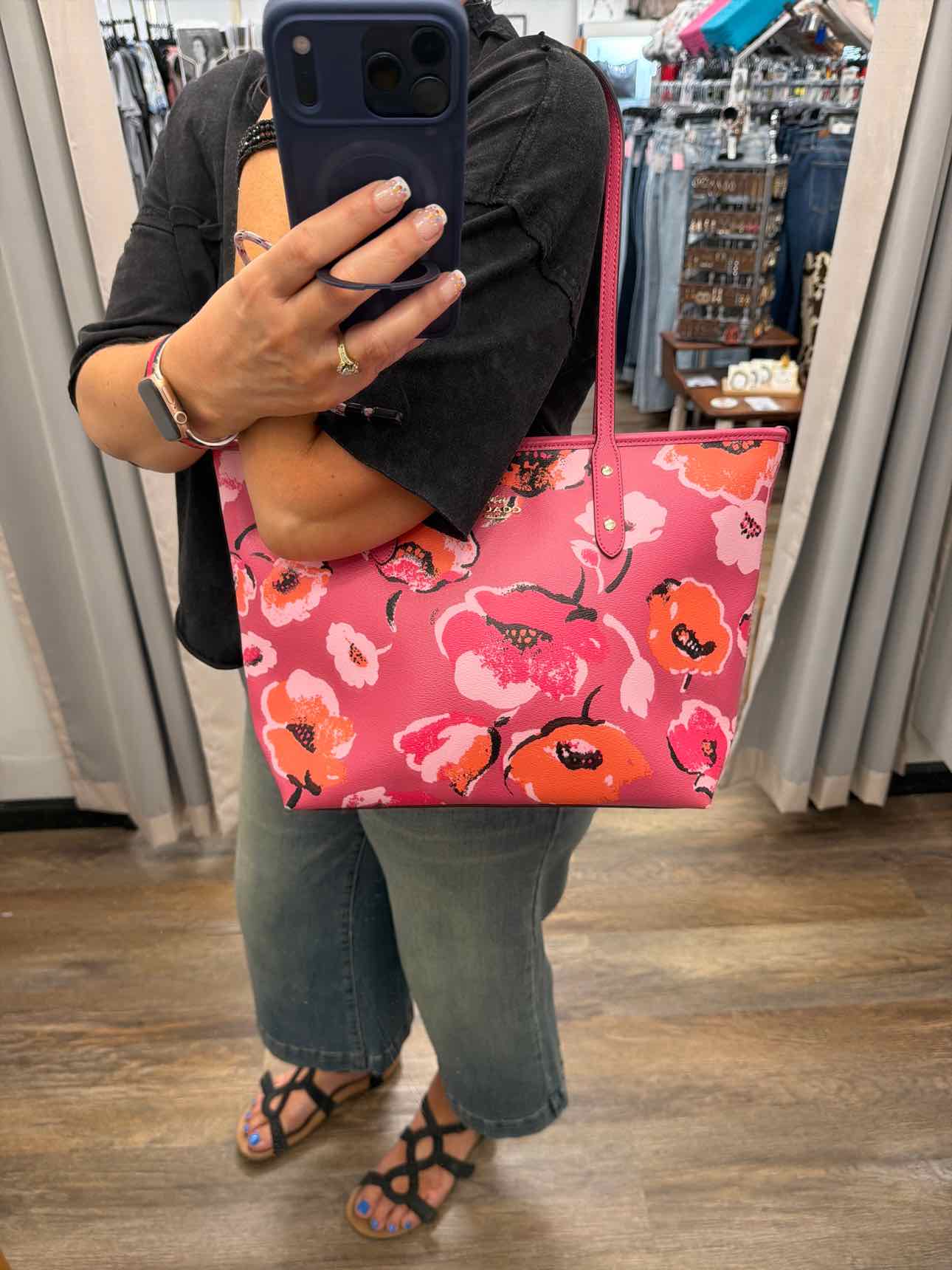 Coach Large City Zip Dahlia Wildflower Tote Pink Handbags