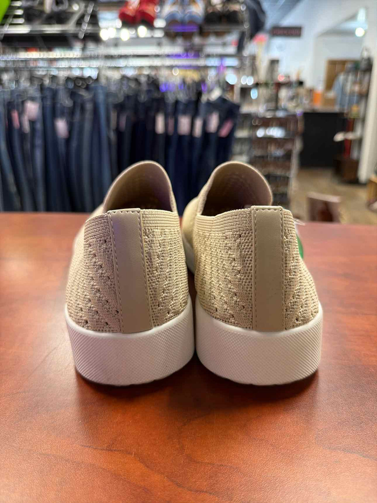 Sonoma Goods For Life Catahoula Women's Taupe Slip-On Shoes Size 10