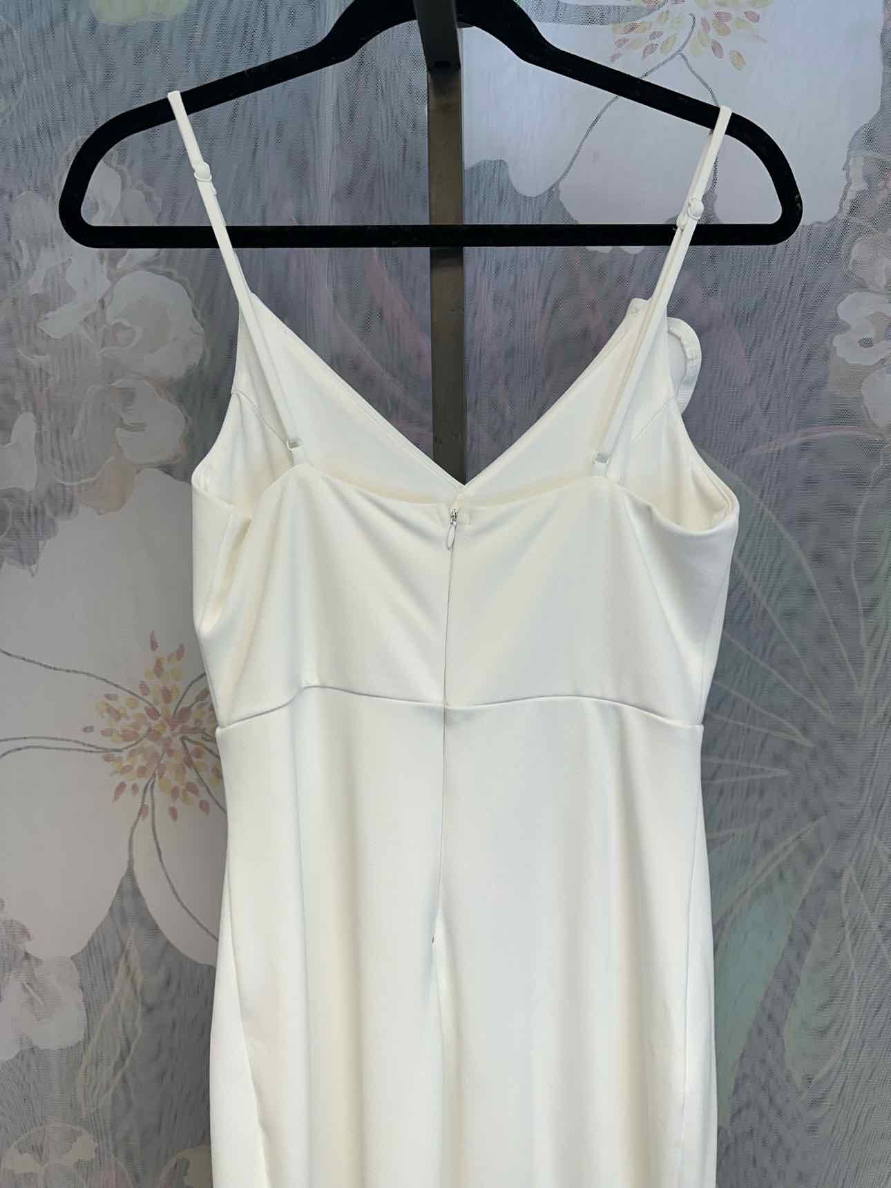 VOW'D 8 Bodycon High-Low Ruffle Trim White Formal Dress