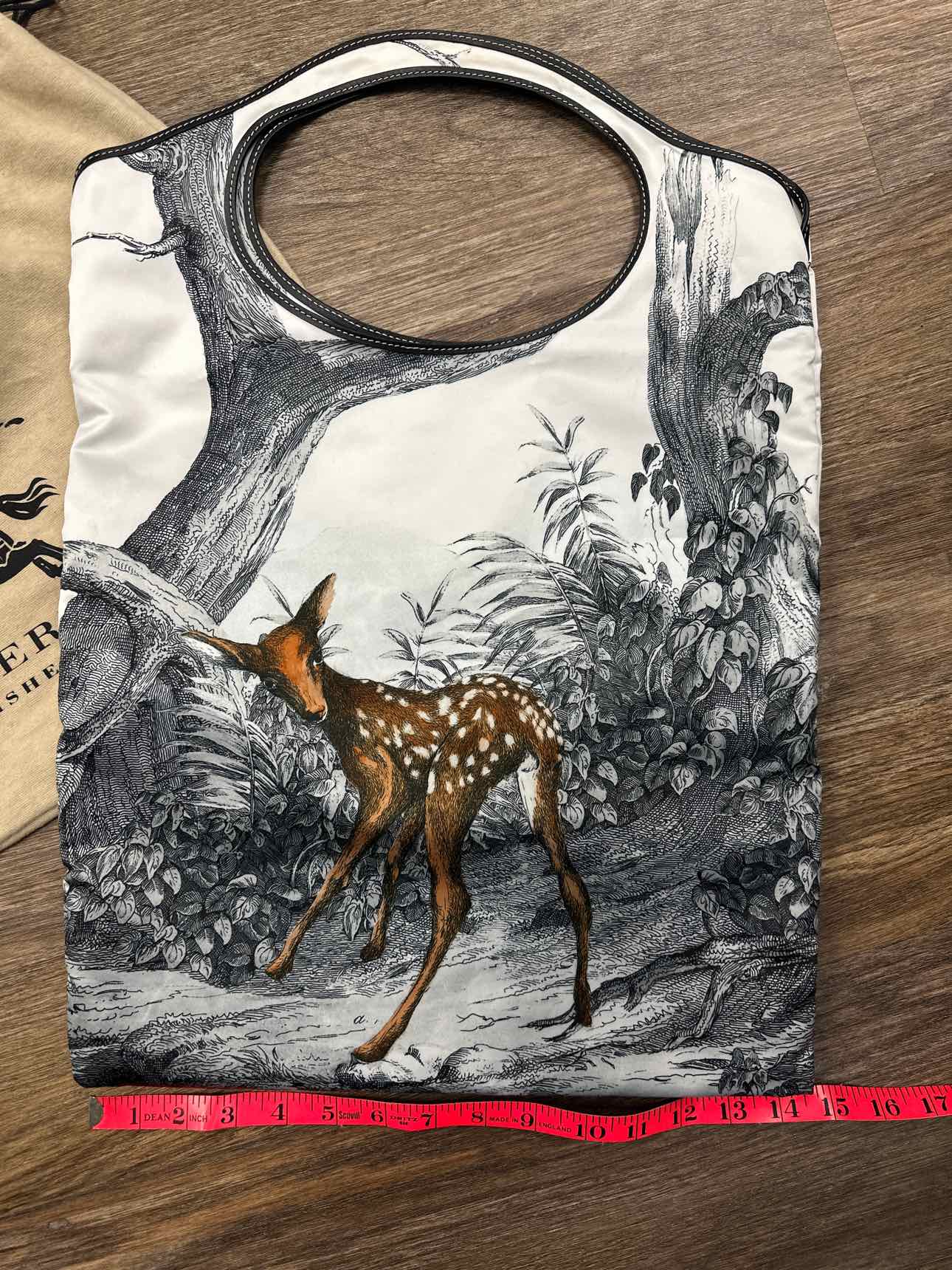 Burberry Fall/Winter 2019 Deer motif Print Shopping Nylon Flat Tote Bag