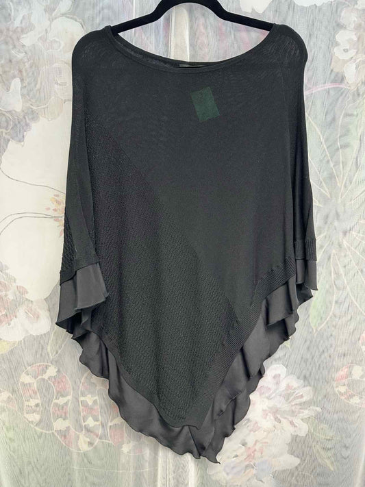 Mel & Lisa Size Medium Black Poncho