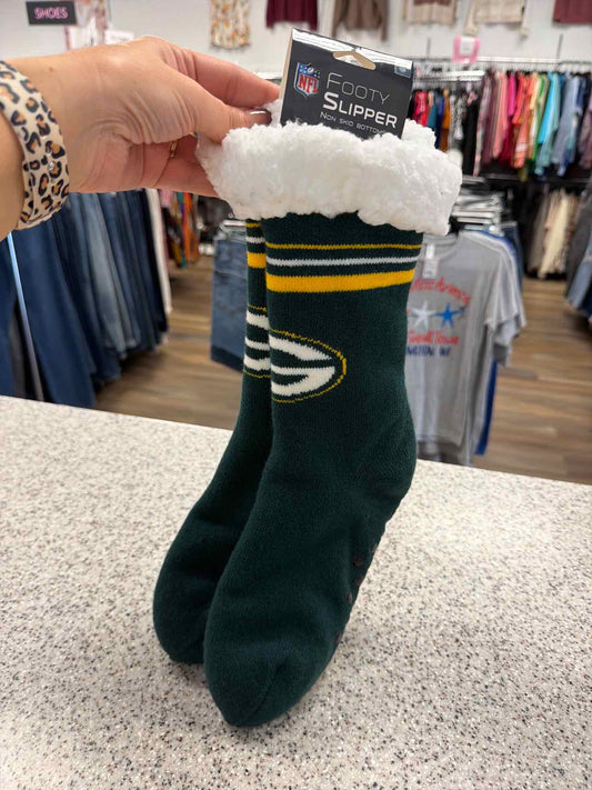 NEW NFL Packers G Logo Non-Skid Tall Footy Slipper Women's Socks