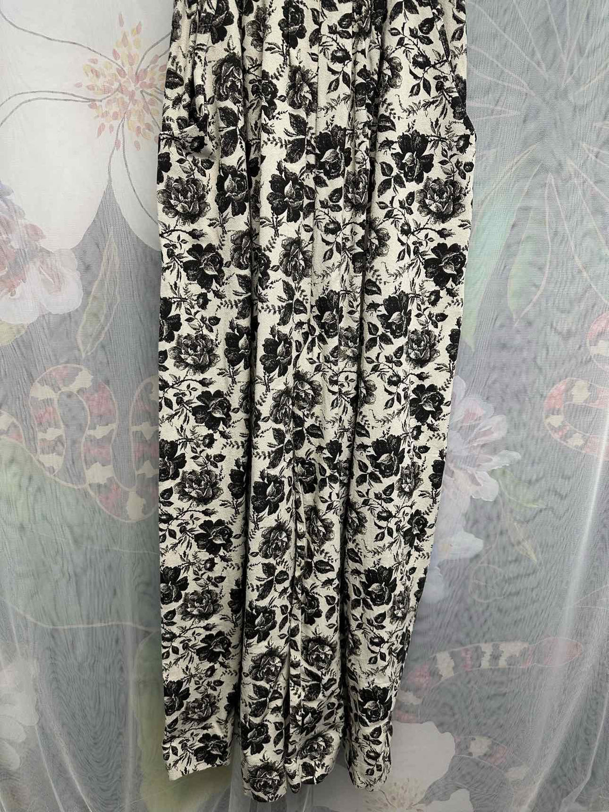 Bibi Size Medium White/Black Overalls
