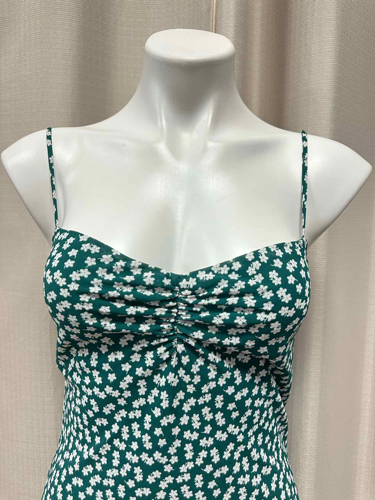 Princess Polly Floral Print Spaghetti Strap Mini Size 2 Green/White Dress