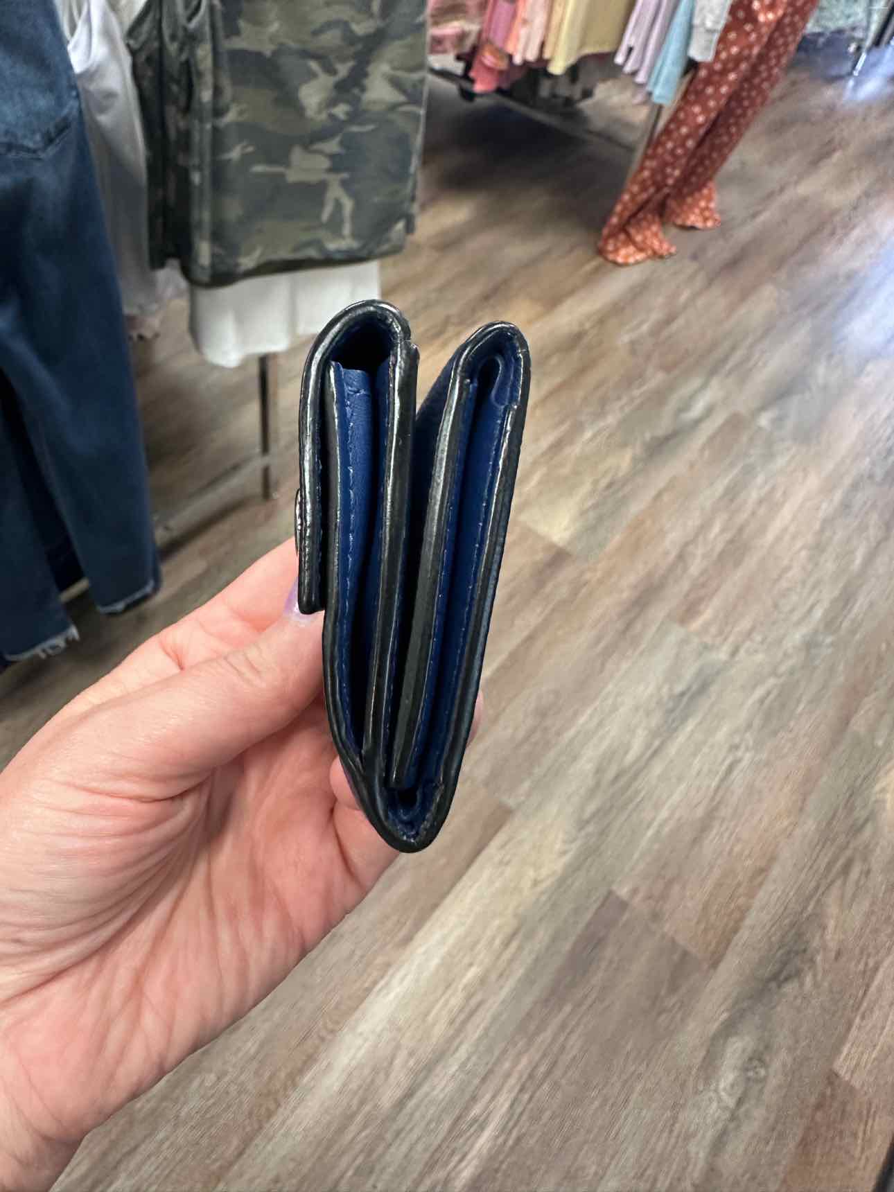 Louis Vuitton Size XS Discovery Compact Blue Tiagarama Trifold Wallet
