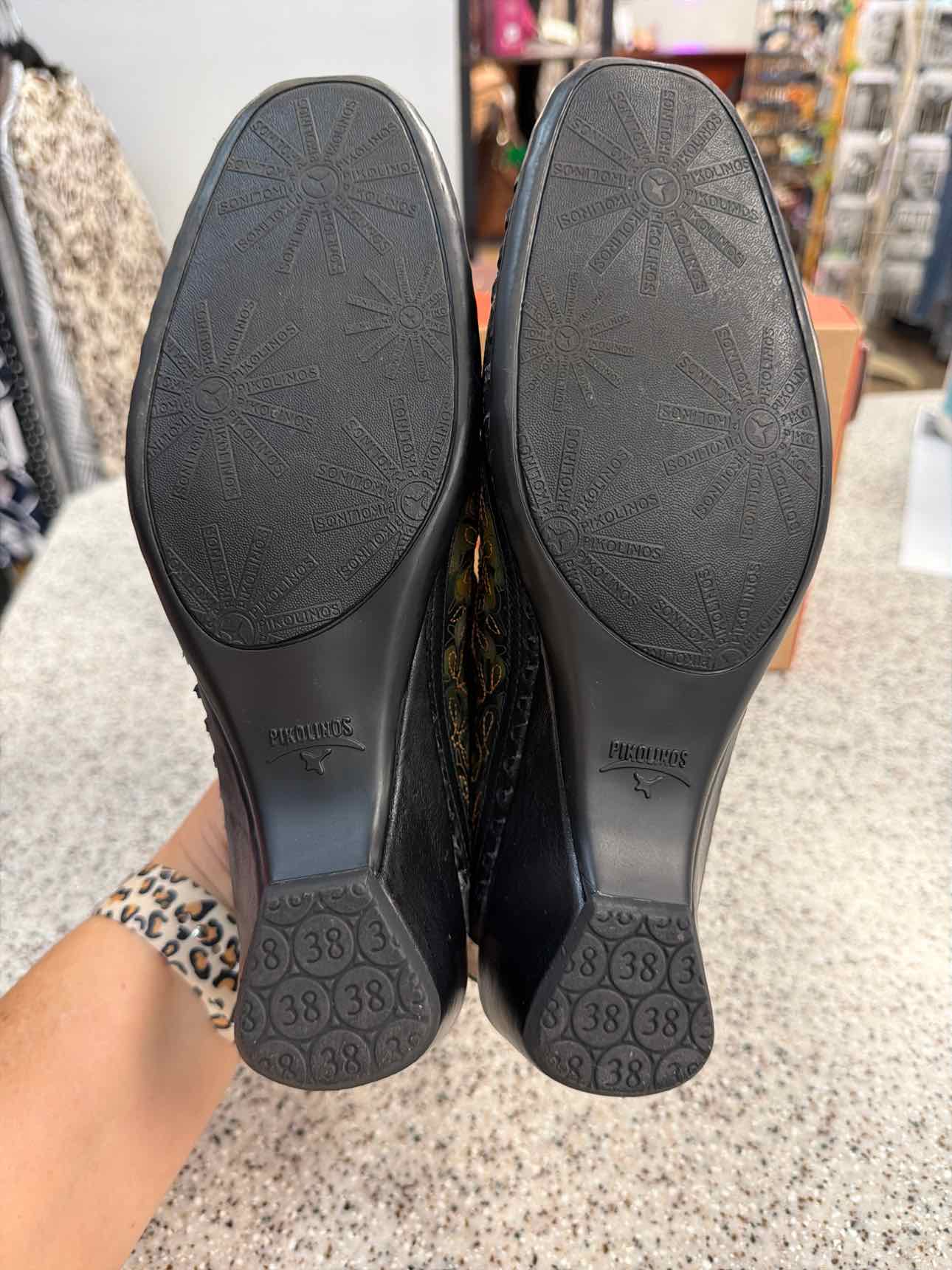 Pikolinos Size 38 Romana Floral Leather Slingback Black Olive Shoes
