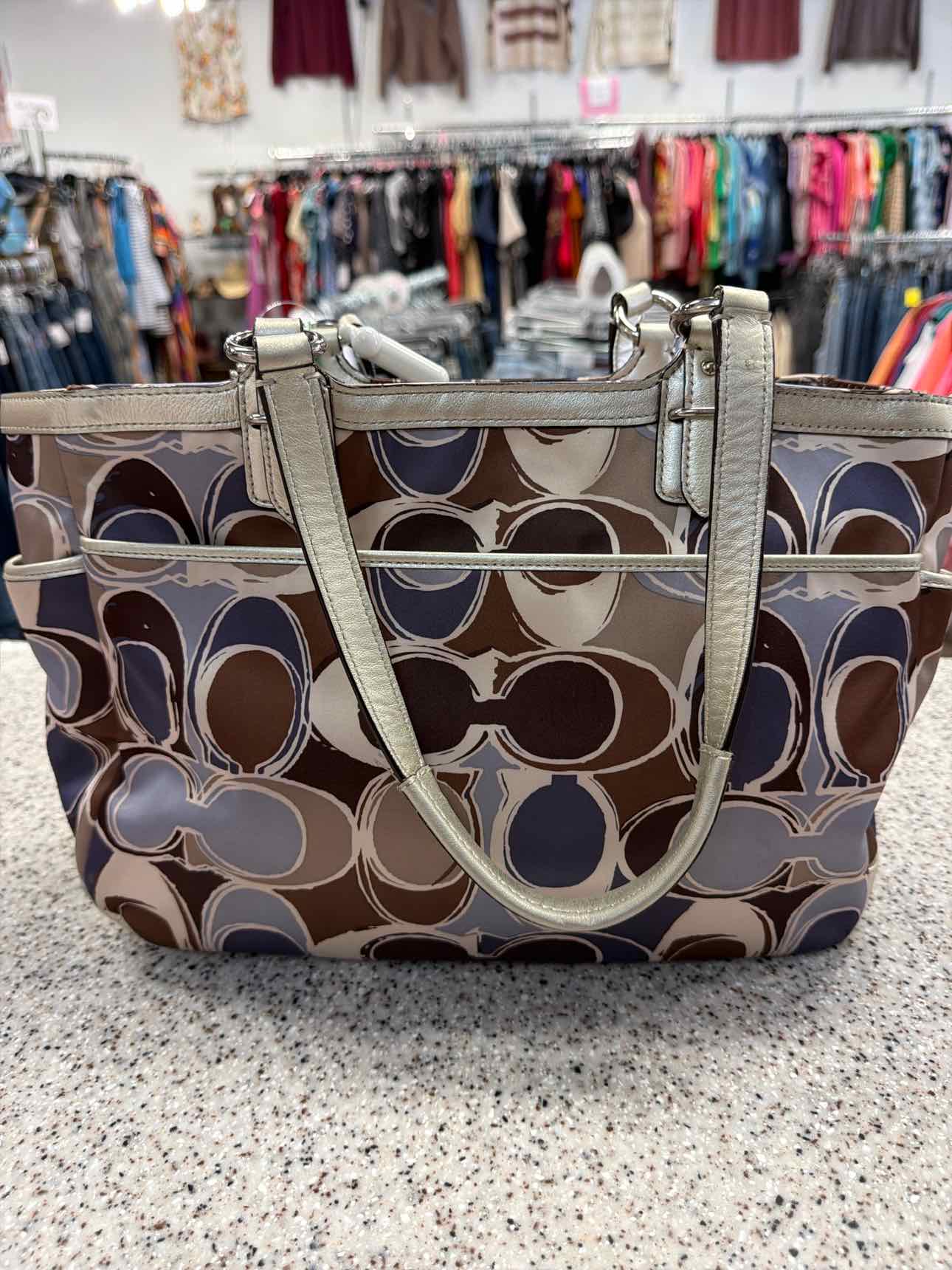 Coach Signature Gallery Scarf Print Satin Tote Shoulder Bag Handbags