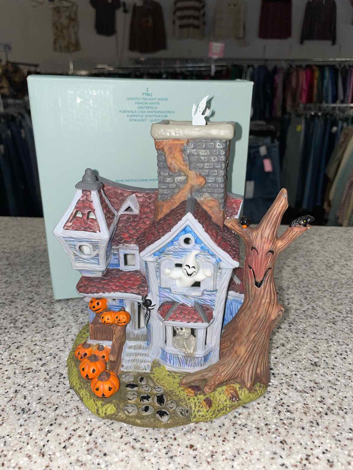 Partylite VINTAGE Ghostly Tealight Ceramic House P7862 NEW NIB