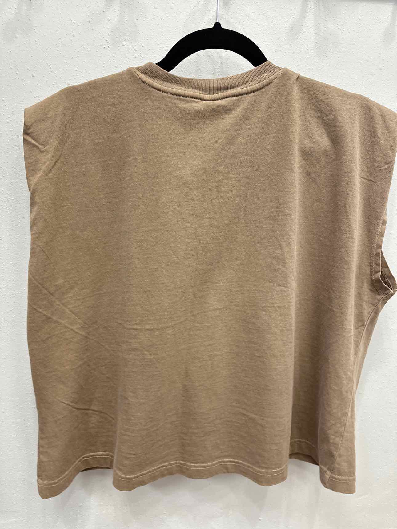 Blakeley "Desert Child" Graphic Muscle Tee Size Large Brown Top