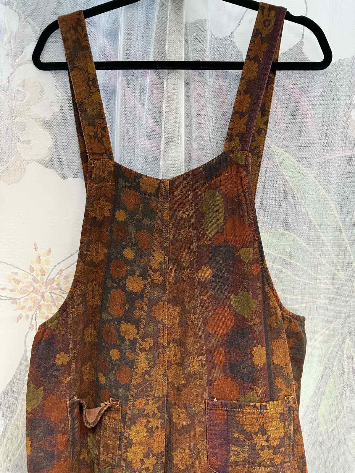 Easel Size Large Brown Overalls