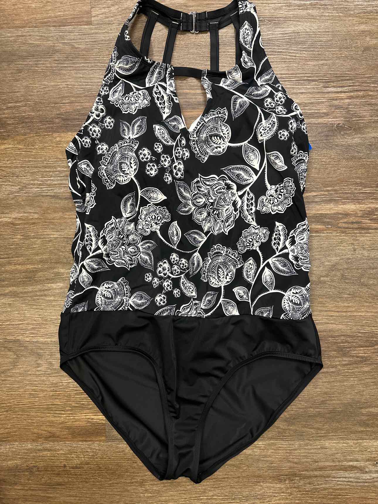 Jantzen Size 18W Black/white Swim