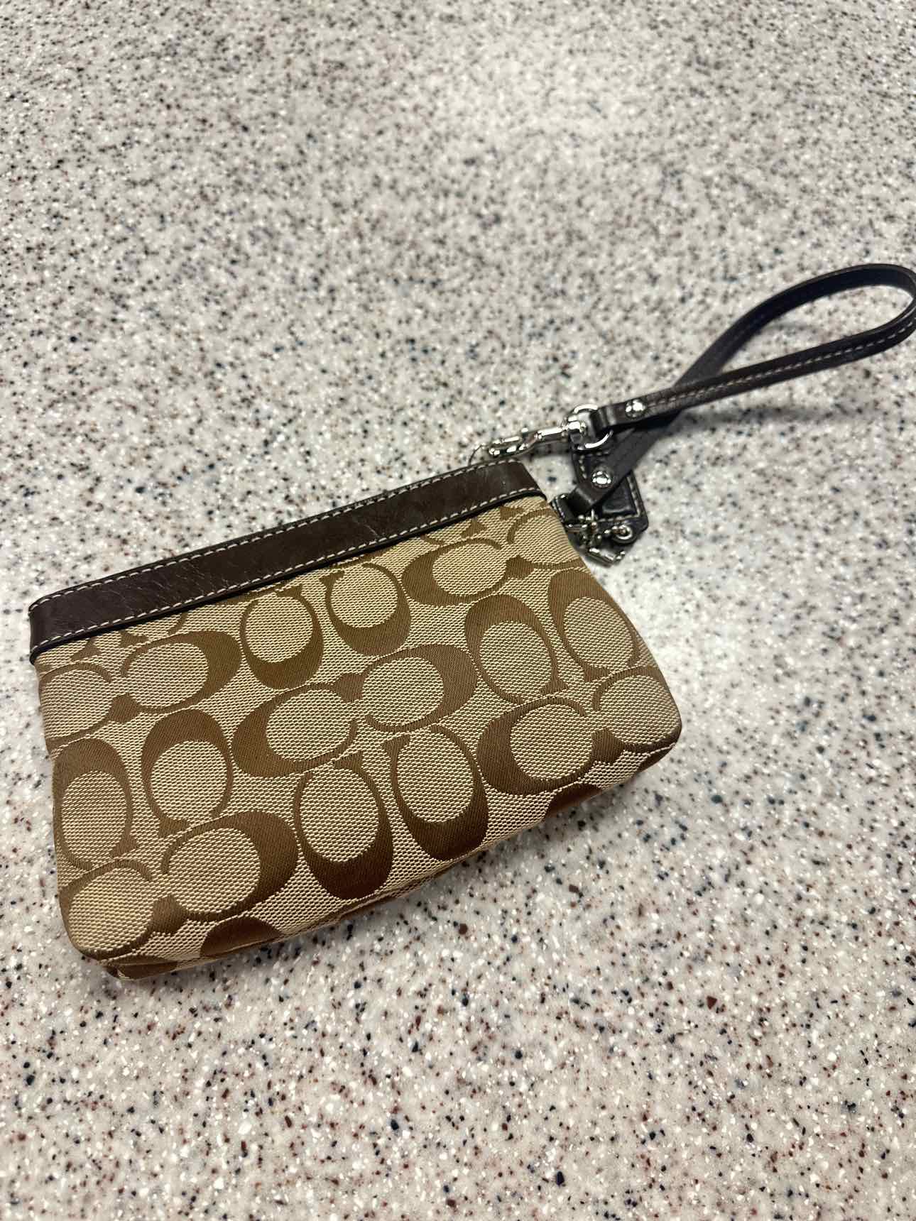 Coach Size Small Brown Wristlet