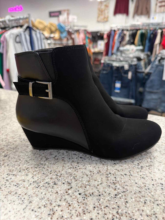White Mountain Size 7 Black Carmen Wedge Bootie Boots