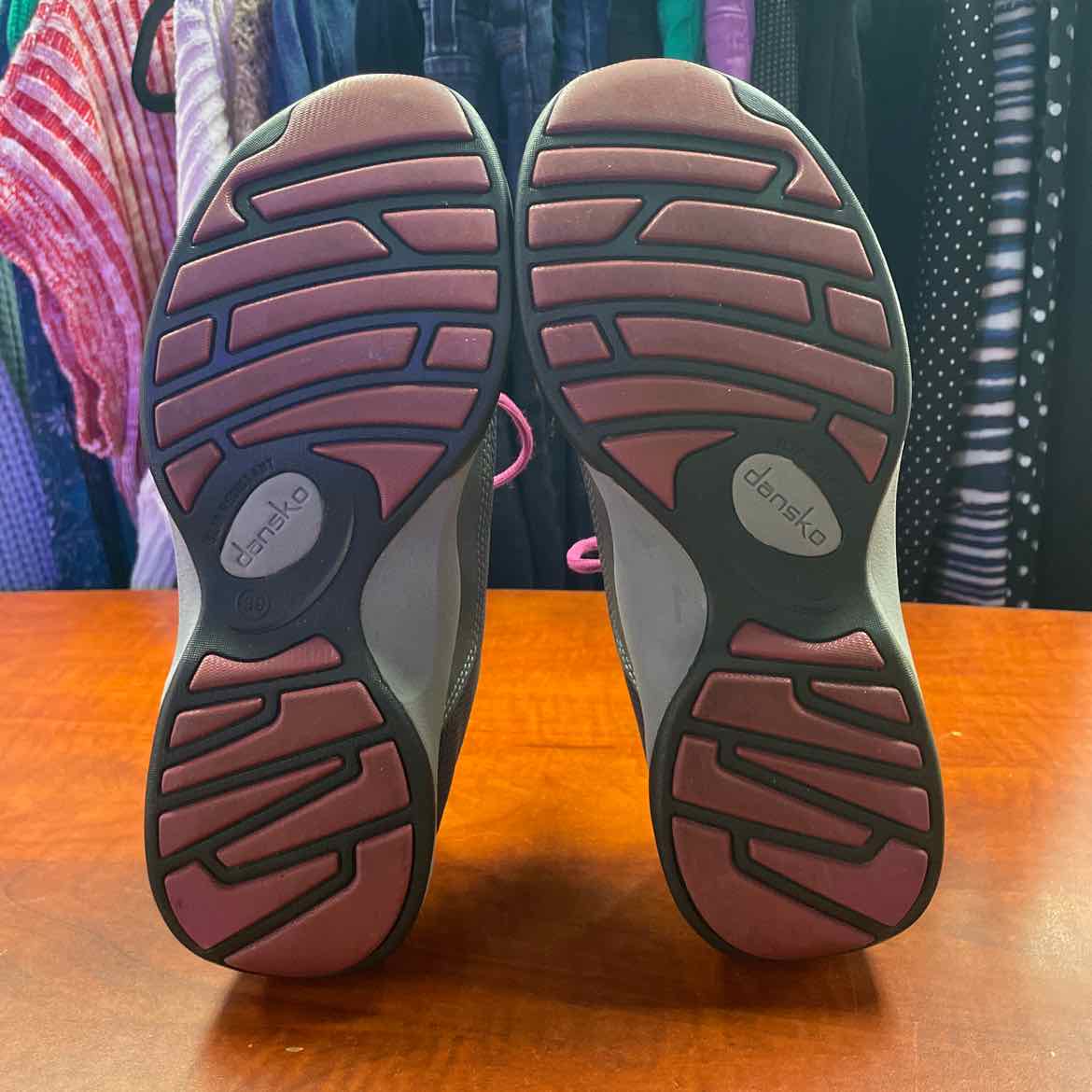Dansko Shayla Gray and Purple Lace-Up Athletic Sneakers Size 39