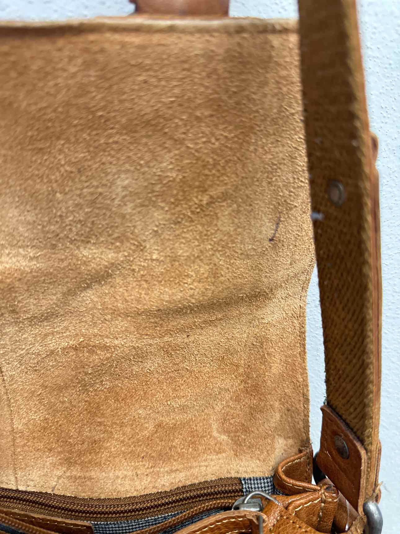 Spikes & Sparrow Brown Western Leather Saddle Bag Handbags