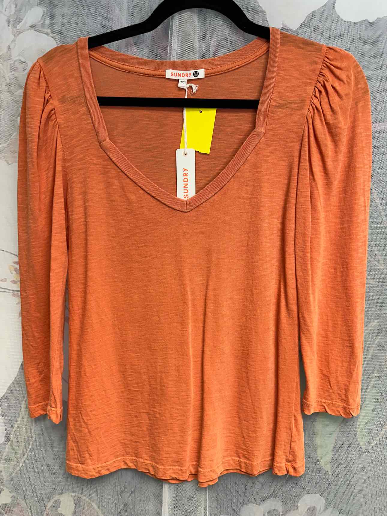 Sundry NEW NWT V-Neck Lightweight Heathered Size 1 Orange Top
