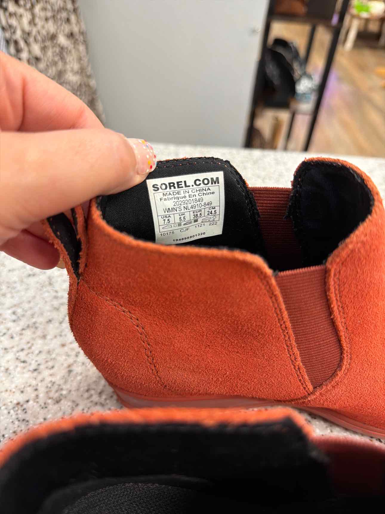 Sorel 7.5 Women's Evie Pull On Waterproof Suede Leather Wedge Warp Red Boots