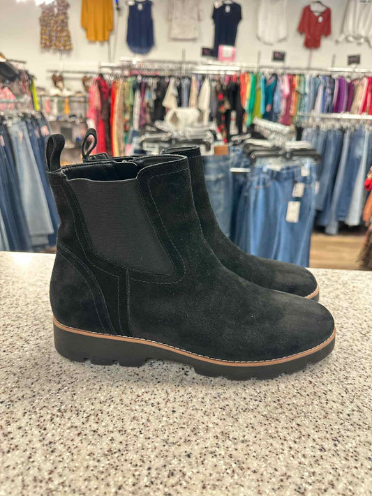 Vionic Size 9 Brighton Women's Black Suede Chelsea Ankle Boots