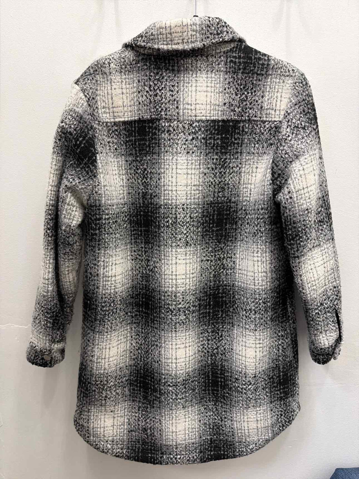 Levi's Size Small Black White Plaid Faux Shearling Lined Long Shirt Jacket Coat