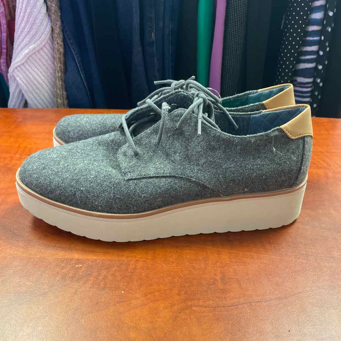 Dr. Scholl's Lillian Platform Oxfords Size 8