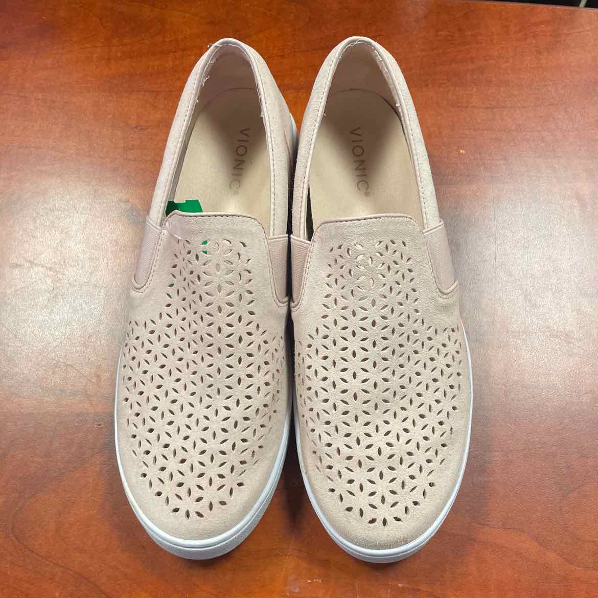 Vionic Kani Light Pink Slip-On Sneakers Size 10