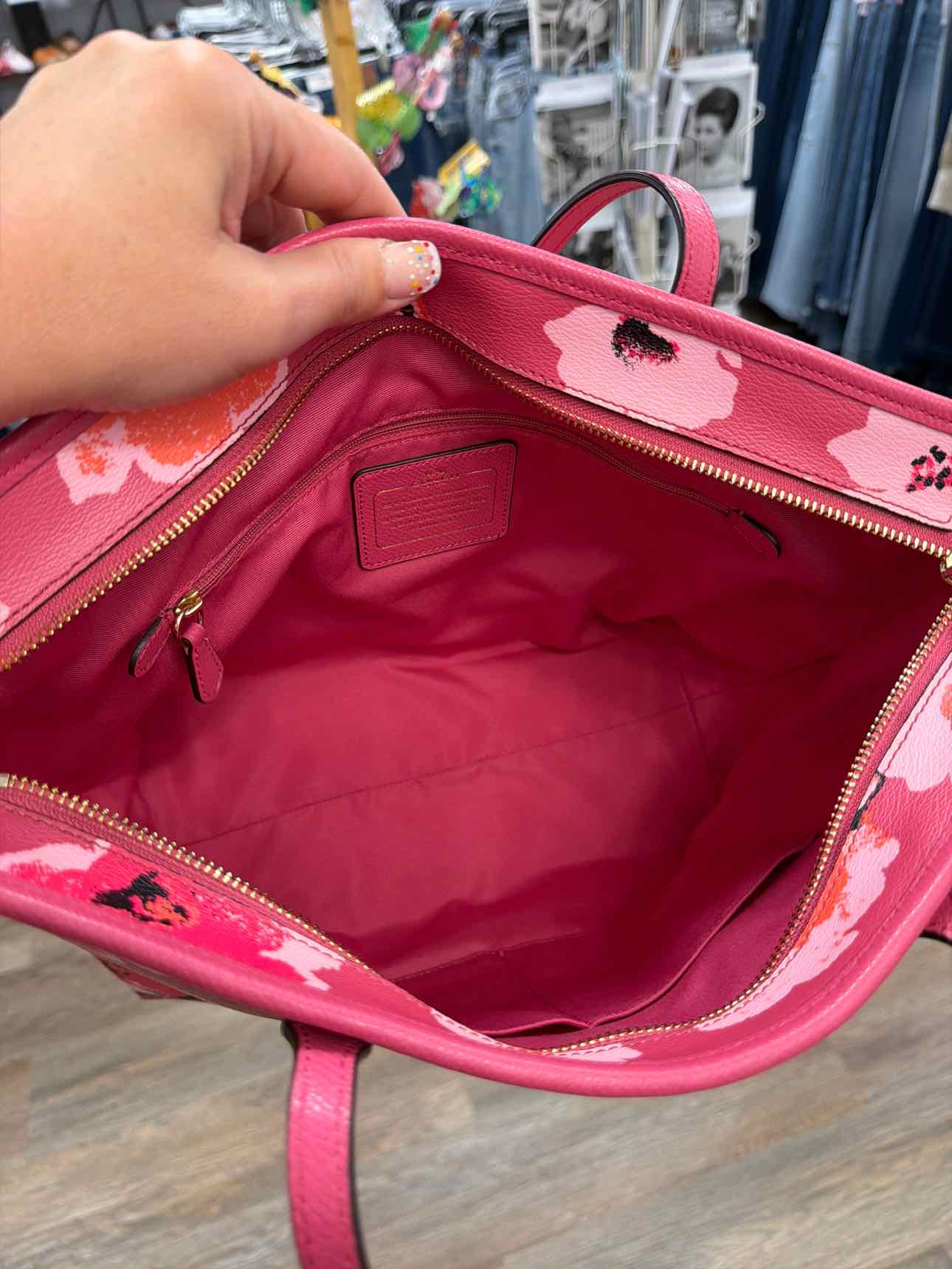 Coach Large City Zip Dahlia Wildflower Tote Pink Handbags