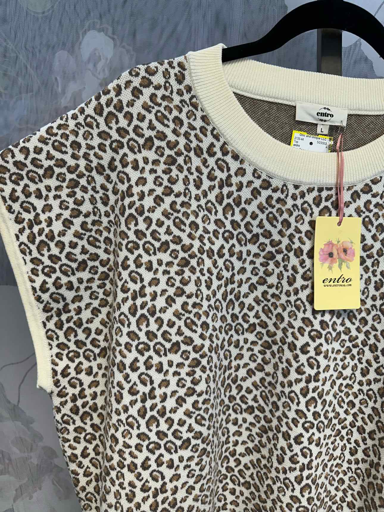 entro Size Large Tan Top