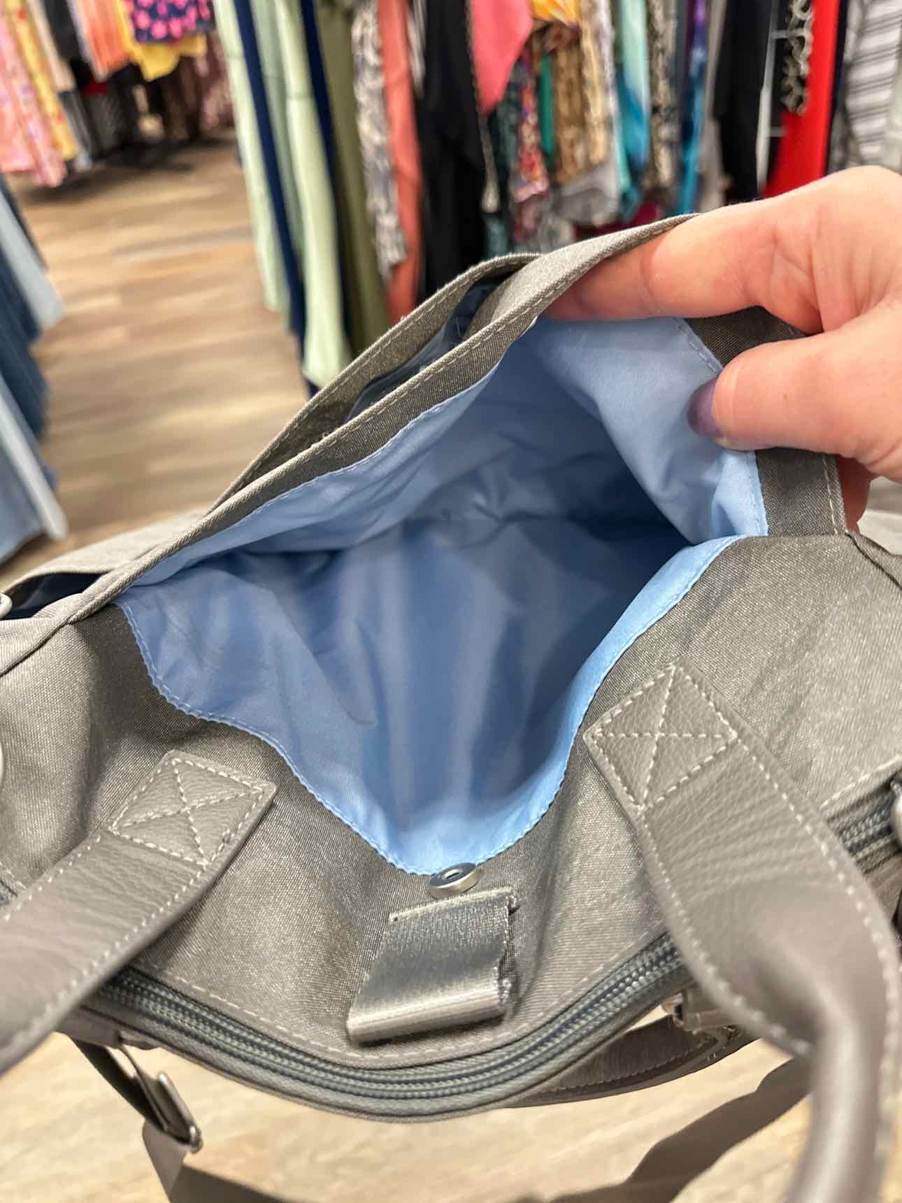 Baggallini Size Large Gray Handbags