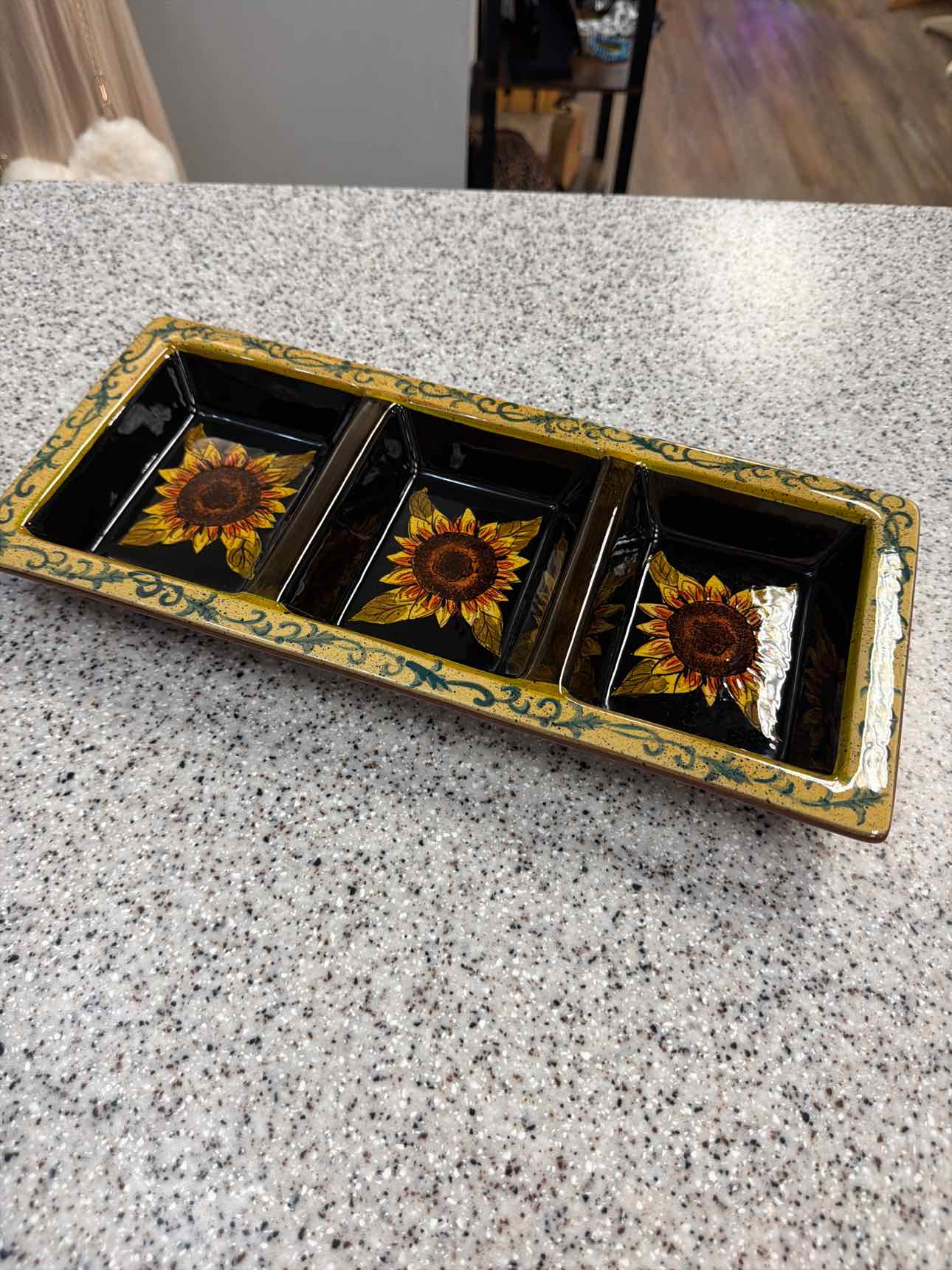 Hobby Lobby Black/Yellow Home Decor