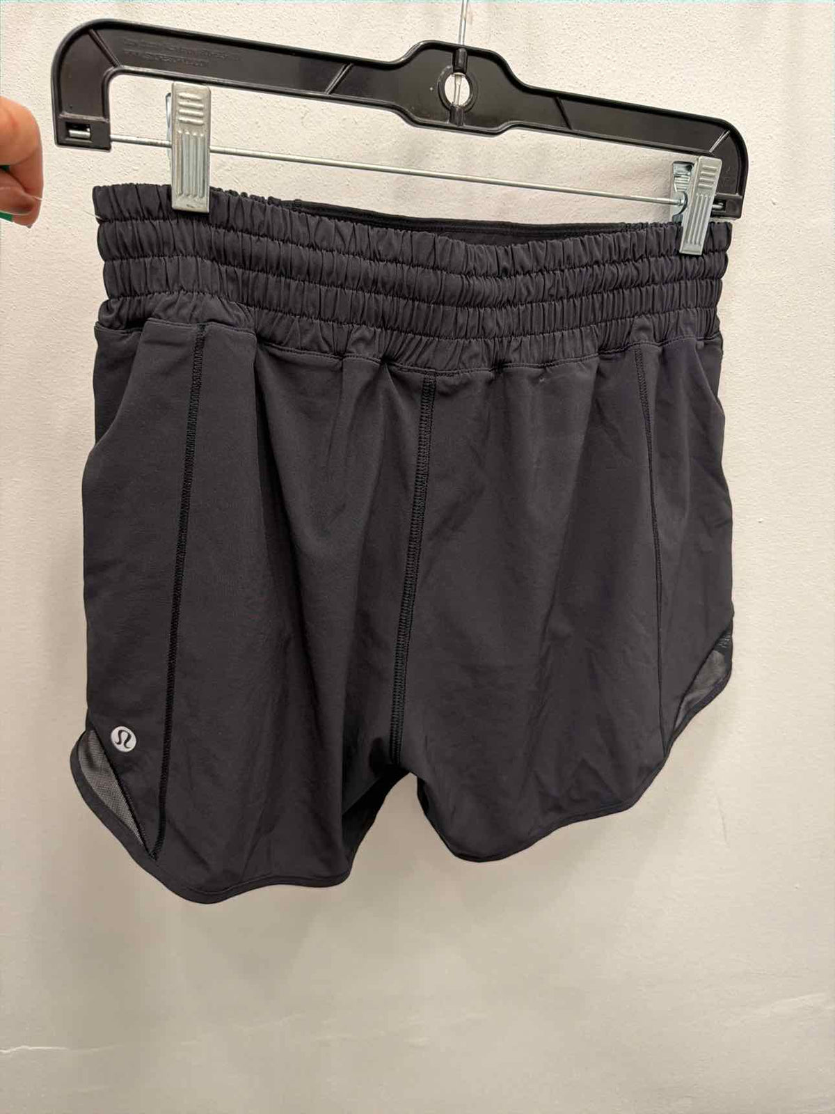 Lululemon Size 4 Tall Hotty Hot Nylon Shorts Black Athletics