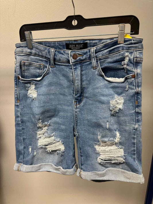 Judy Blue Size Large Medium Wash Shorts