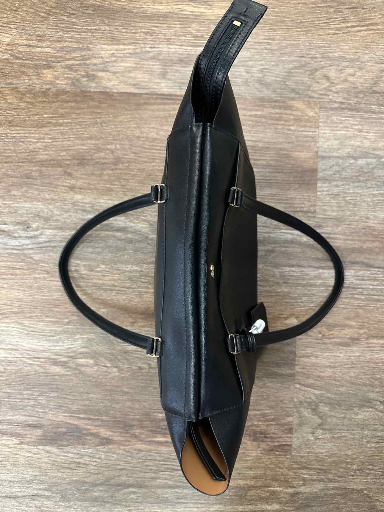 Tory Burch Black Leather Shoulder Handbag