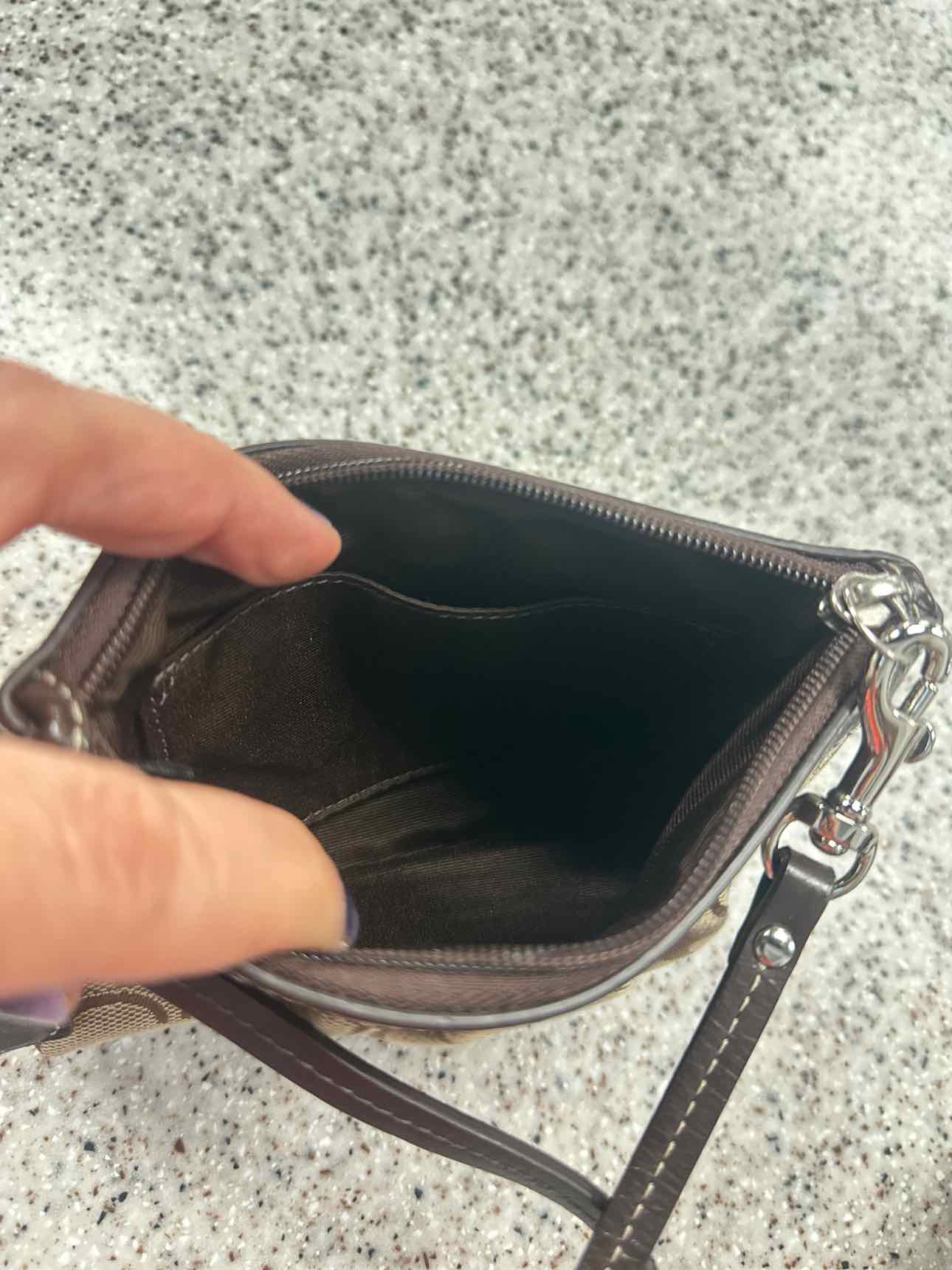 Coach Size Small Brown Wristlet
