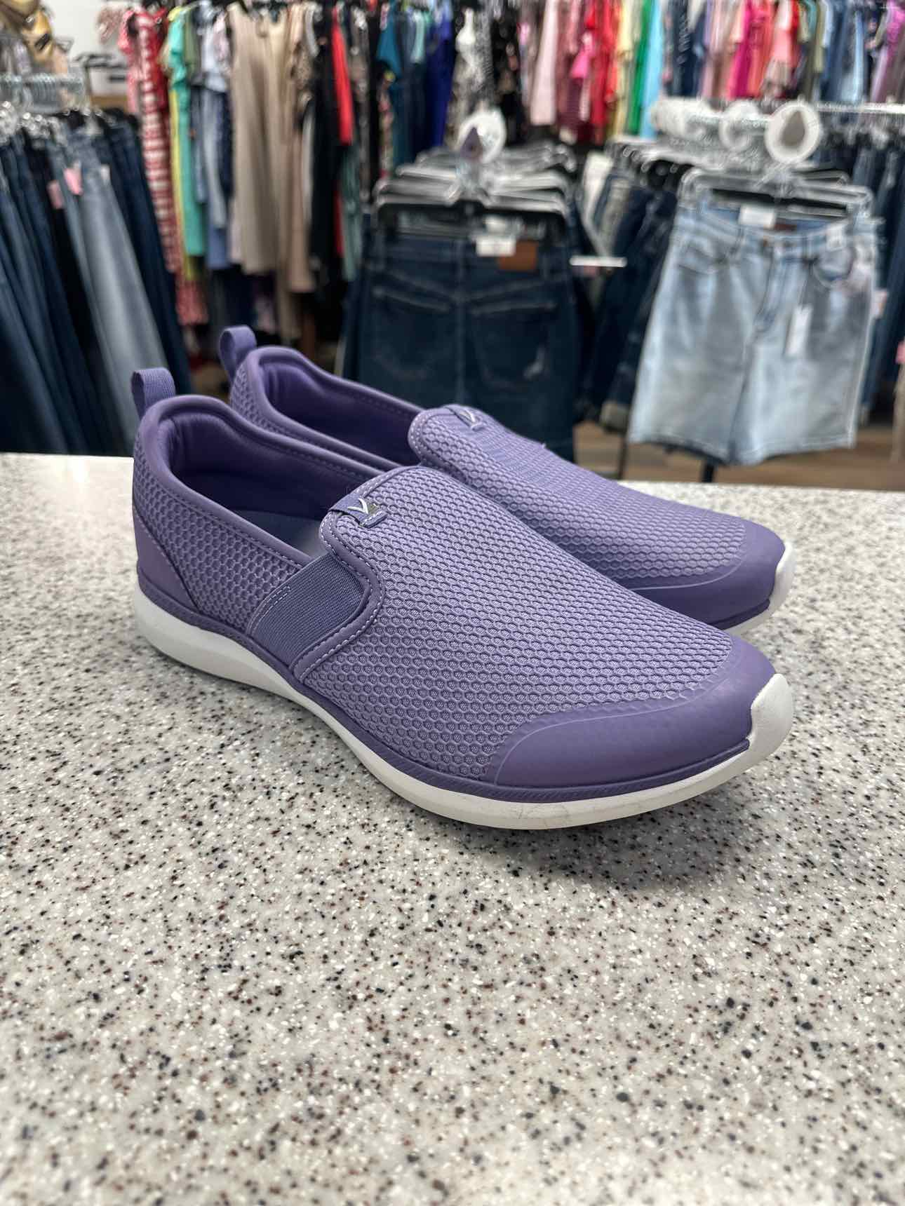 Vionic Size 10 Wide Mesh Julianna Slip On Lavender Sneakers Shoes