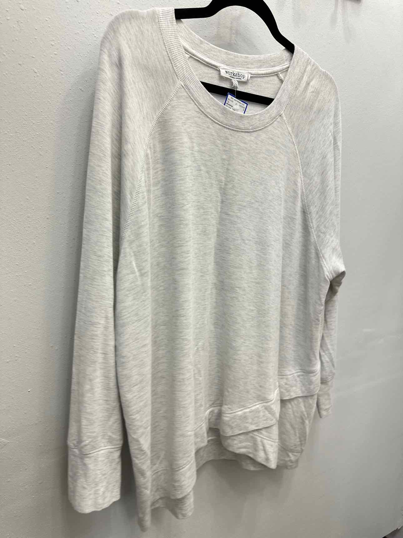 Workshop Size 3X light gray Top