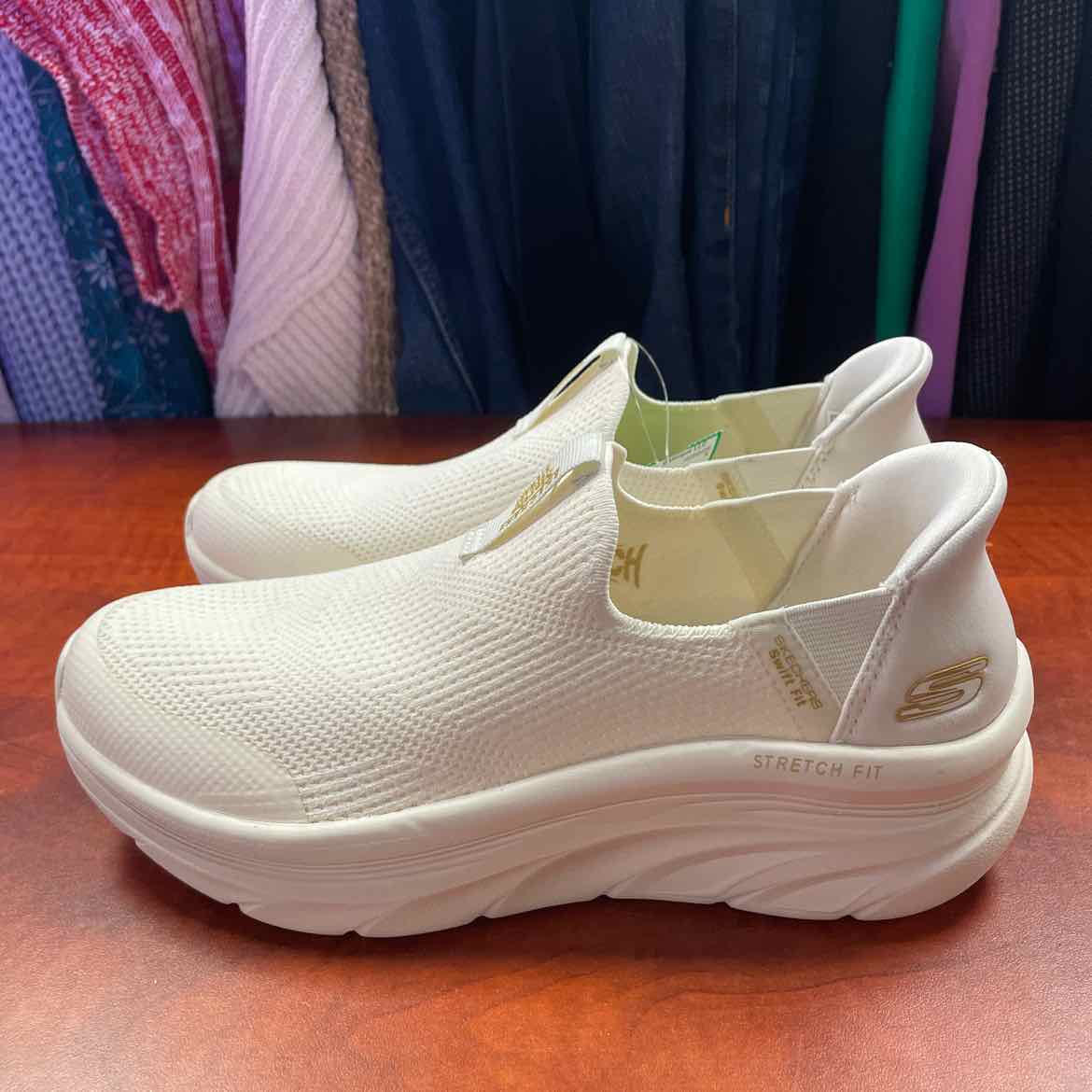 Sketchers Women's Martha Stewart D'Lux Walker Eclipse Sneakers Size 7 1/2