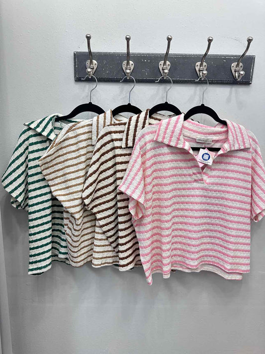 Zenana Size Striped Short Sleeve Collar Cropped Top