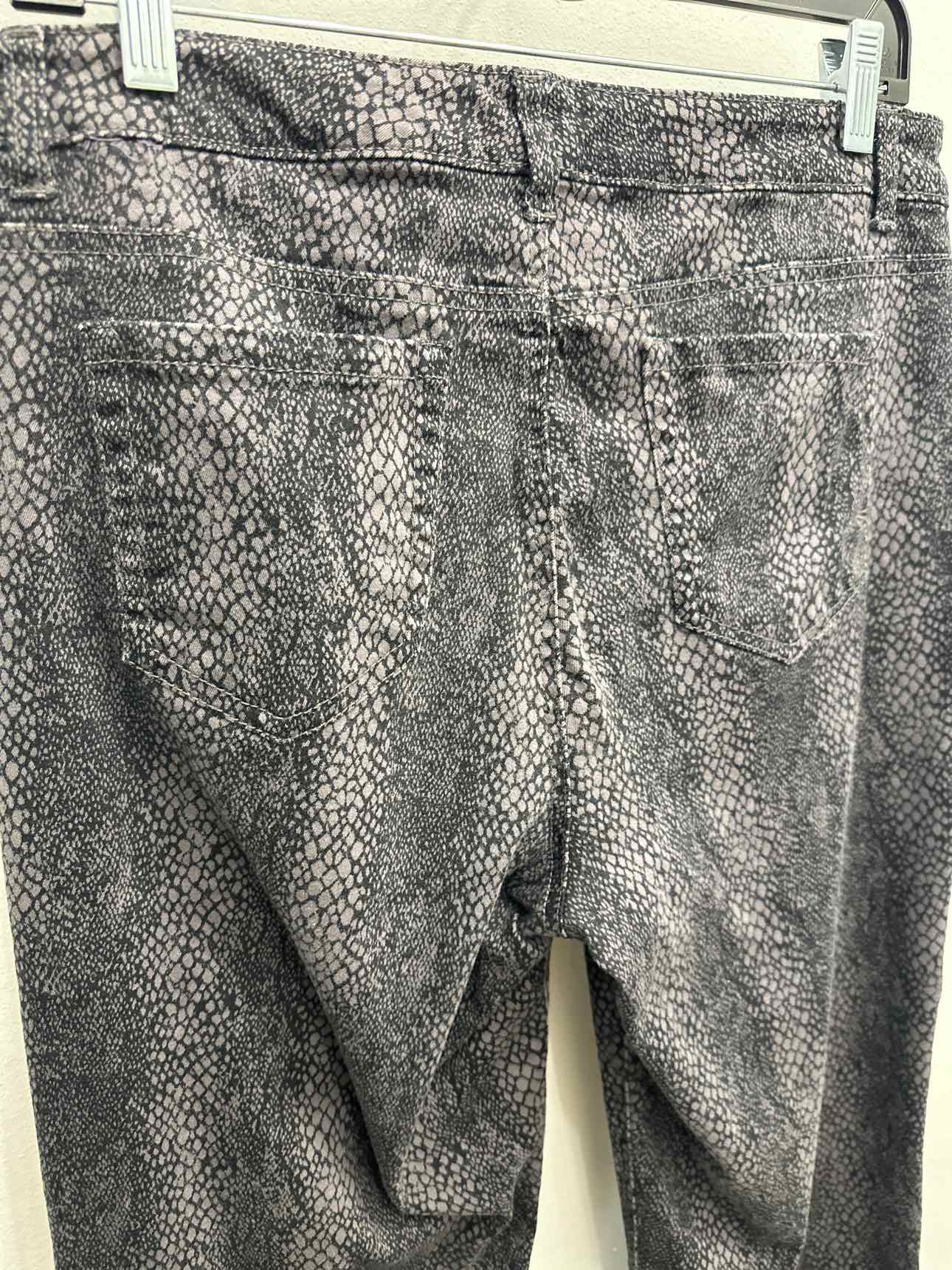 Jones New York Size 12 Grey Pants
