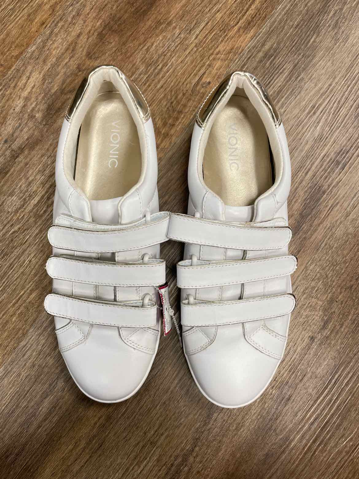 Vionic Size 10 White Shoes