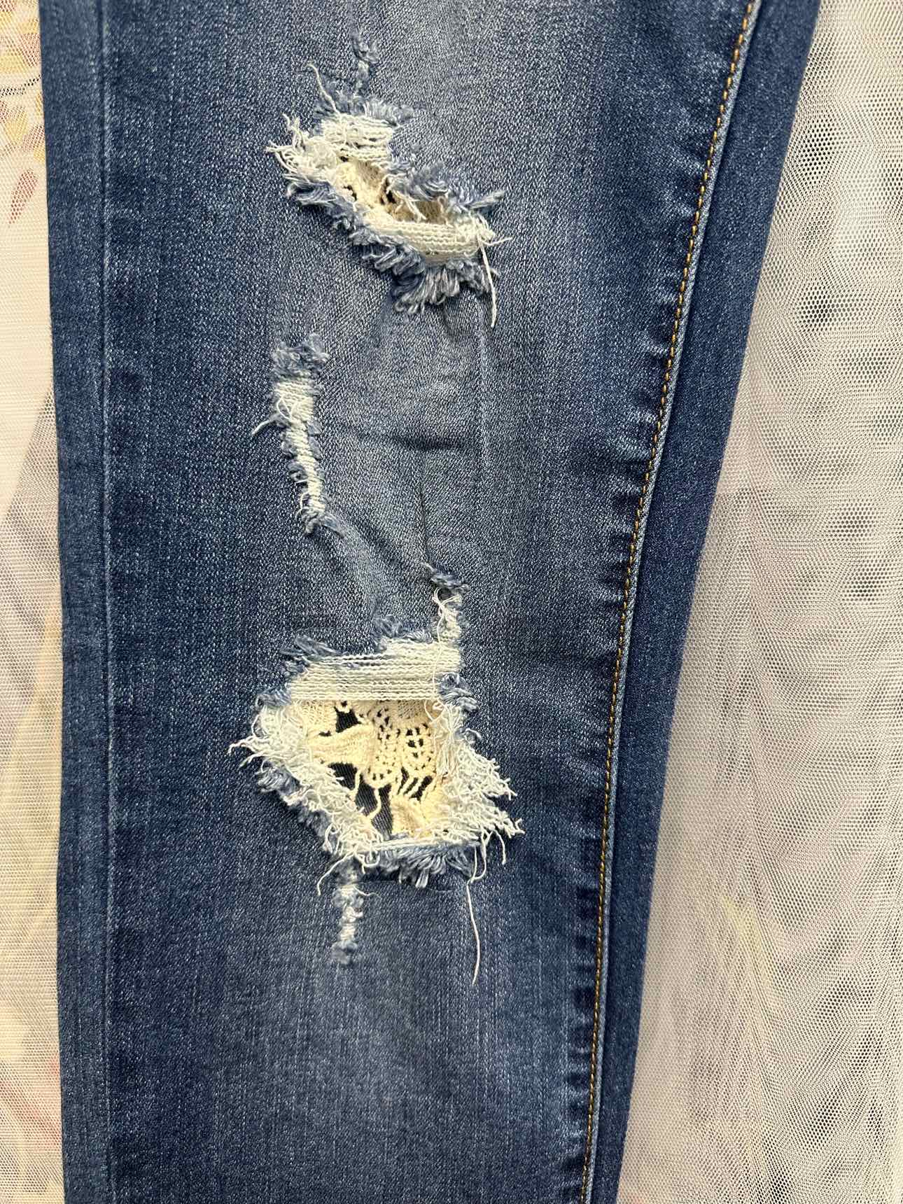 Judy Blue NEW NWT Distressed Skinny Fit Size 7/28 Denim Jeans