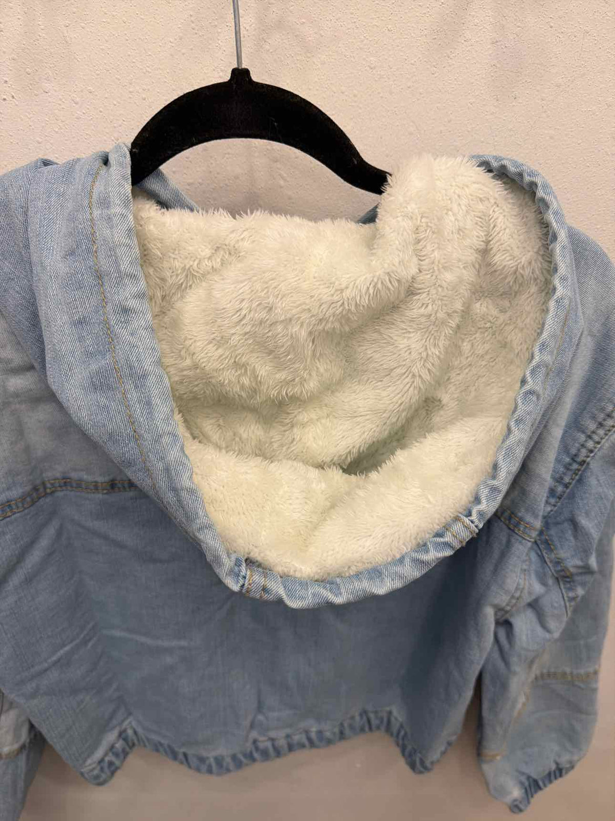 BHJ California Cropped Hooded Sherpa Lined Zip Up Denim Coat