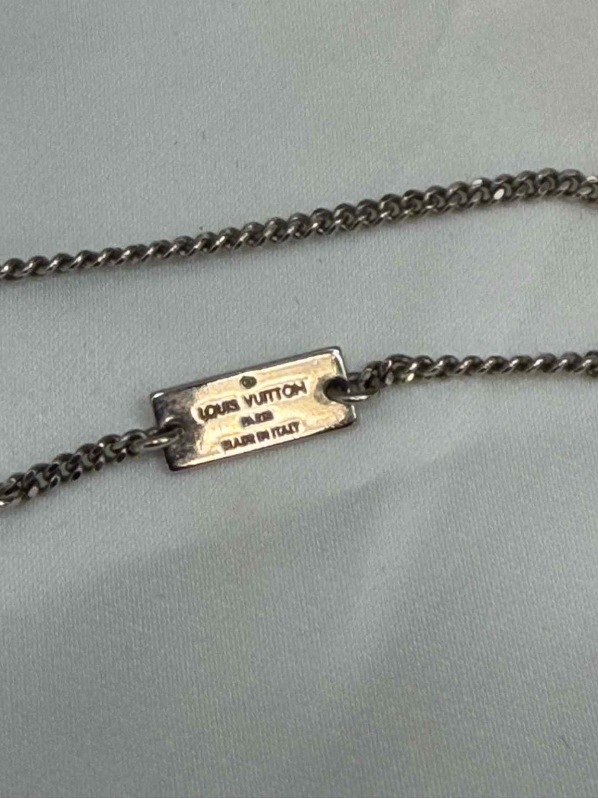 Louis Vuitton Unisex Triple V Sterling Silver Necklace