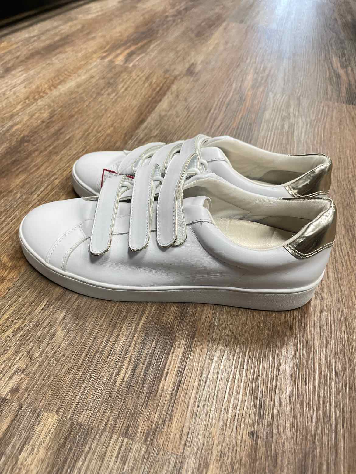 Vionic Size 10 White Shoes