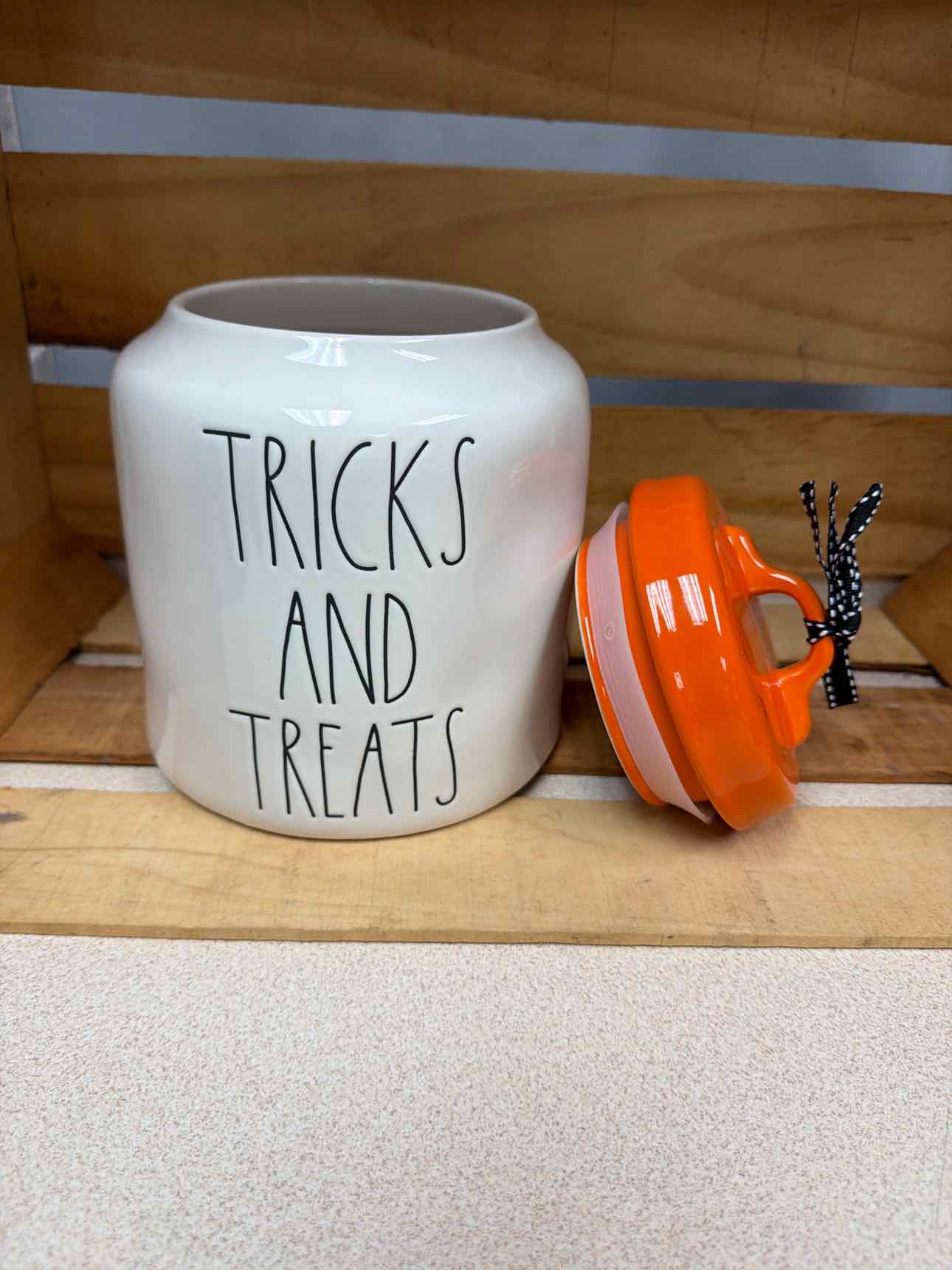 Rae Dunn NEW "Tricks and Treats" Ceramic Cookie Jar and Lid household