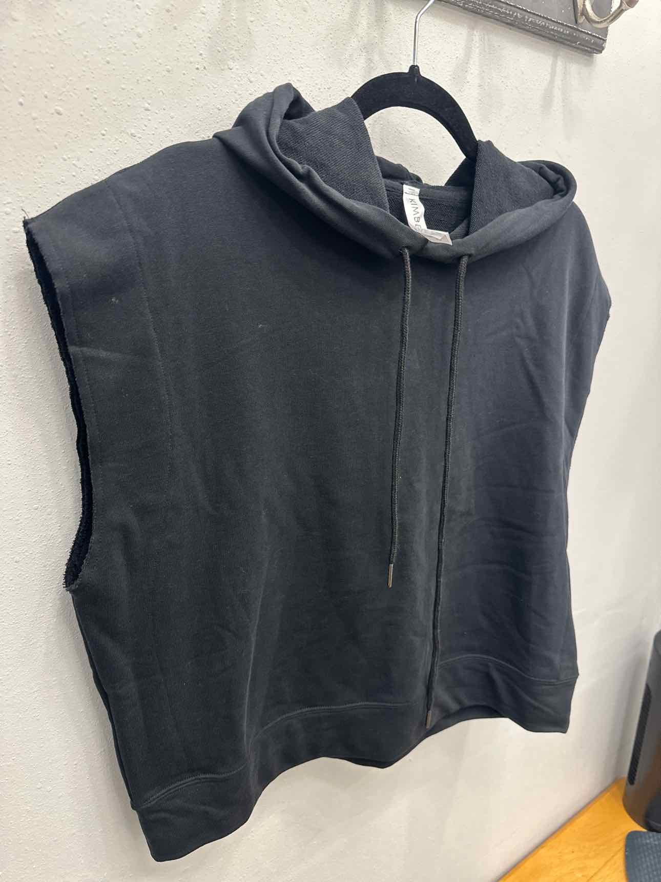 Kimberly Size Large Black Sleeveless Cropped Hoodie Top