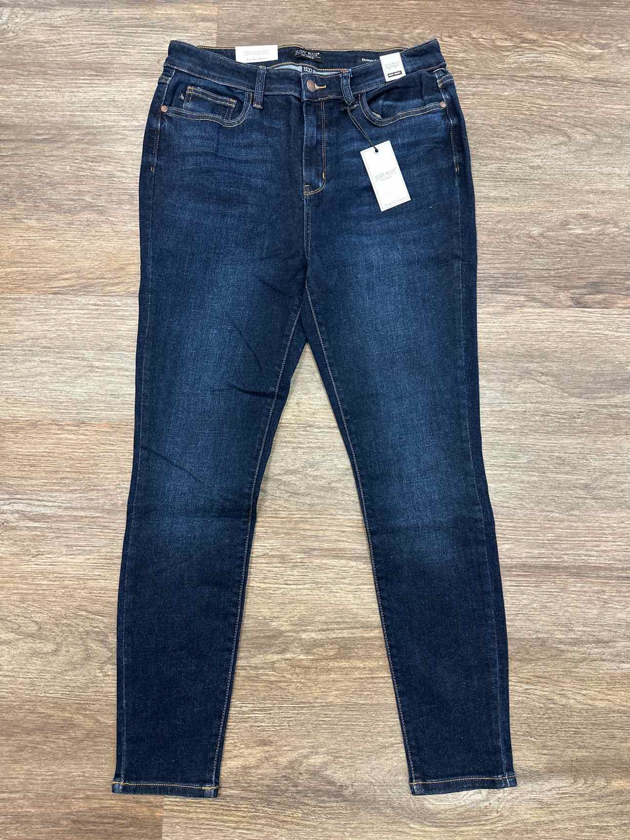 Judy Blue Size 15(32) High waist skinny dark wash denim jeans with handsanding