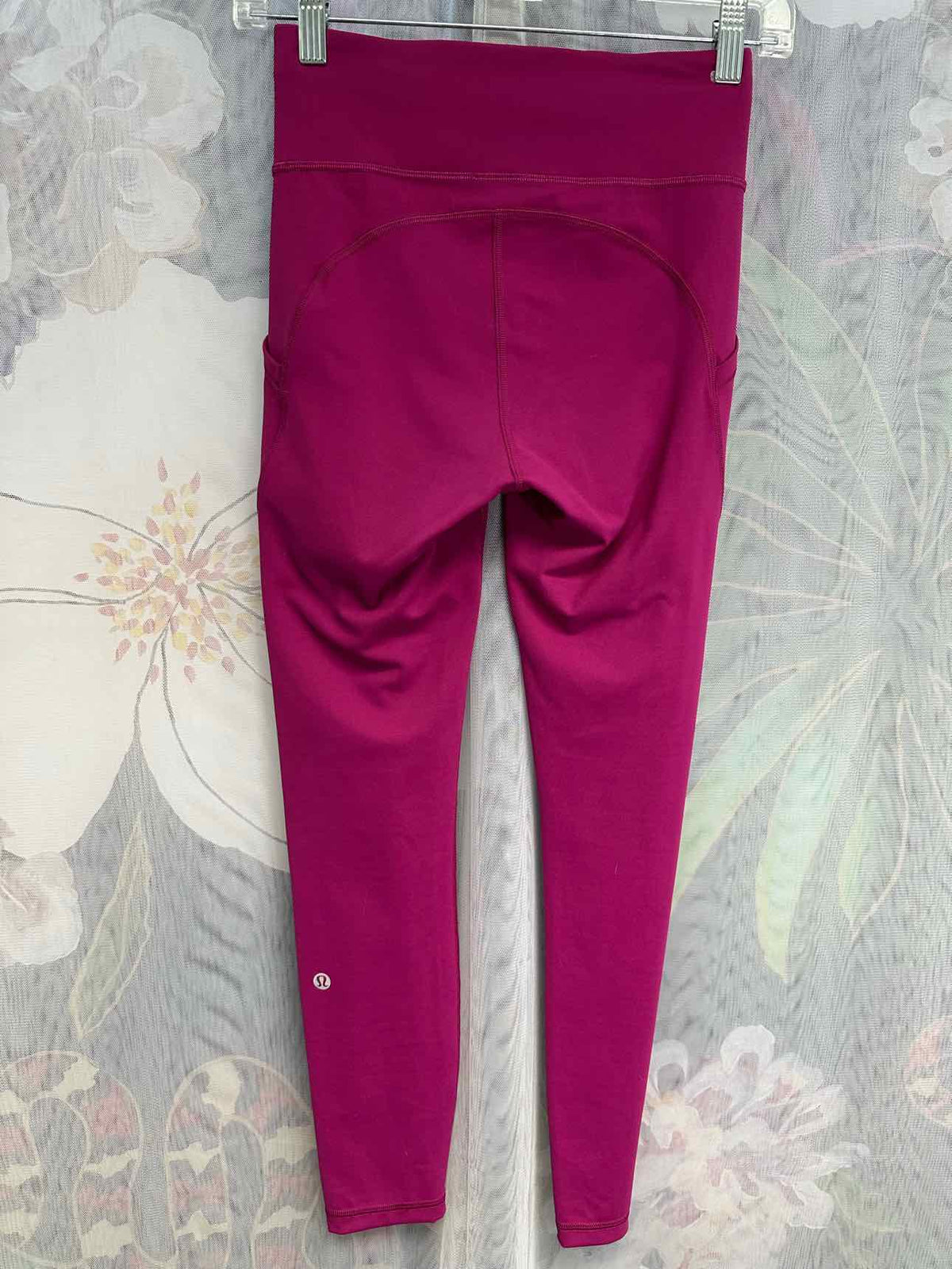 Lululemon Align High Rise Stretch Material w/Pockets Size 4 Fuchsia Leggings