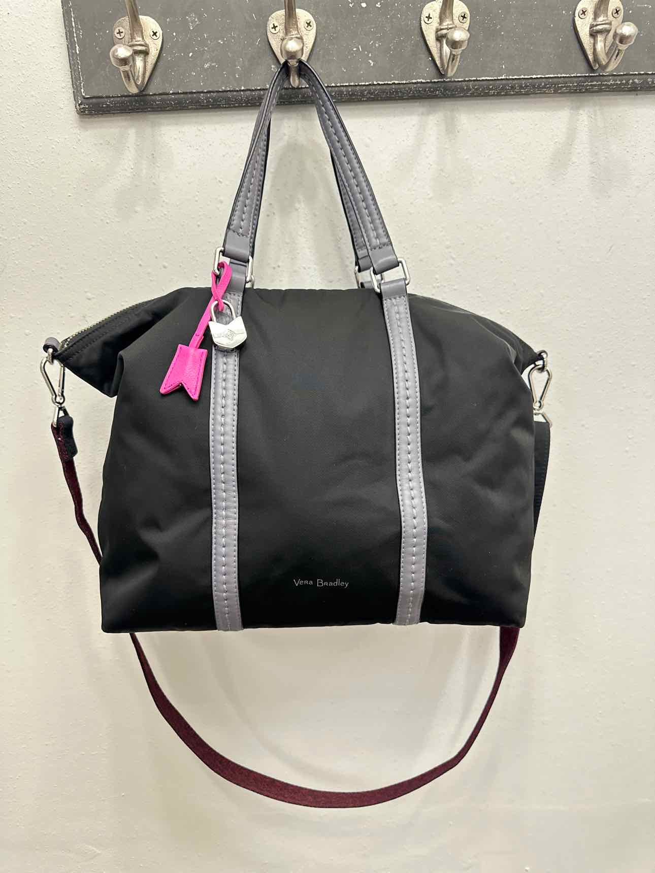 Vera Bradley Size Medium Black/Pink Handbags